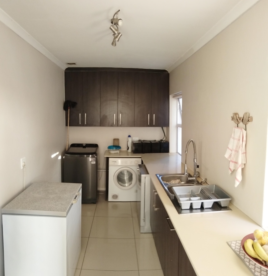 3 Bedroom Property for Sale in Windsor Park Eastern Cape